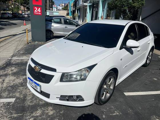 CHEVROLET CRUZE 1.8 LT SPORT6 16V FLEX 4P MANUAL